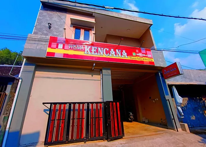 Wisma Kencana Syariah near UNS Mitra RedDoorz Surakarta 